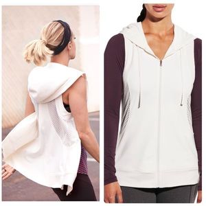 Calia by Carrie Underwood Effortless Mesh Vest.